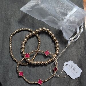 Elegant 18k Gold Plated Beaded with red Clover Bracelet Set (3)